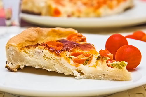 Quiche de queso fresco, jamón y cherrys